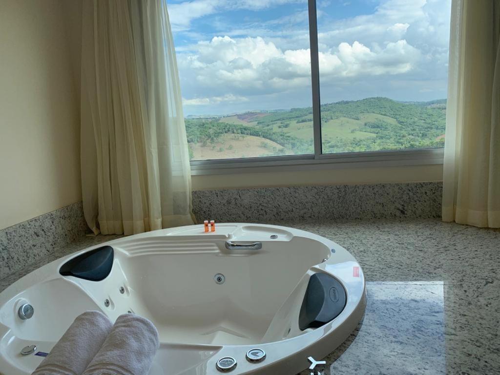 Hotel Mirante Sao Bras São Brás do Suaçuí Zewnętrze zdjęcie